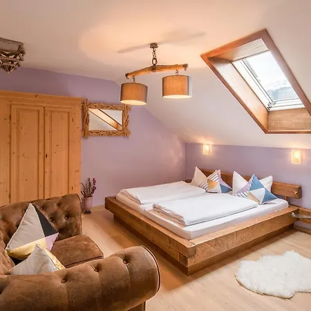 Zur Schönen Aussicht Garni Gasthof 3*